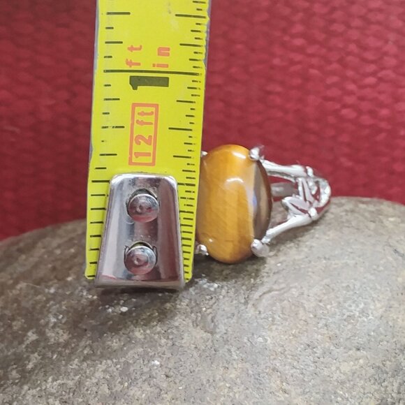 Oval Tiger Eye Ring Silver Leaf Setting Size 6.5 - Picture 5 of 9